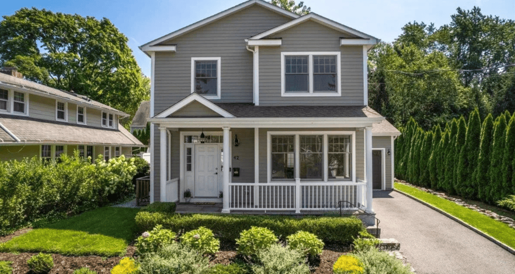 42 Orchard Drive, Rye