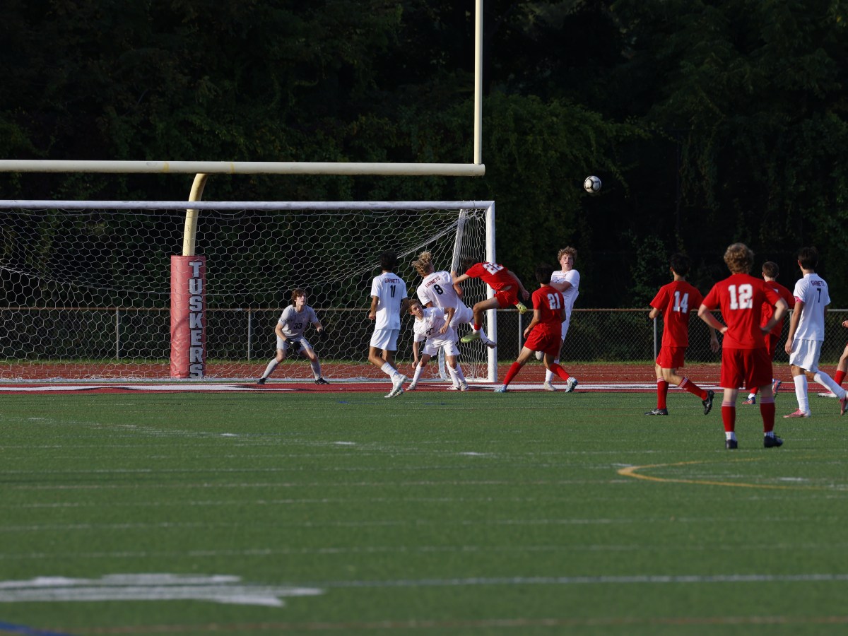 Boys Soccer Shuts Out Somers to Close Out Perfect September